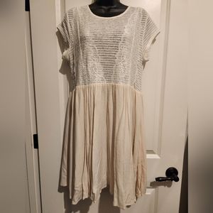 NWT Umgee Cream/White with lace Babydoll Tunic Dress. Sz Large